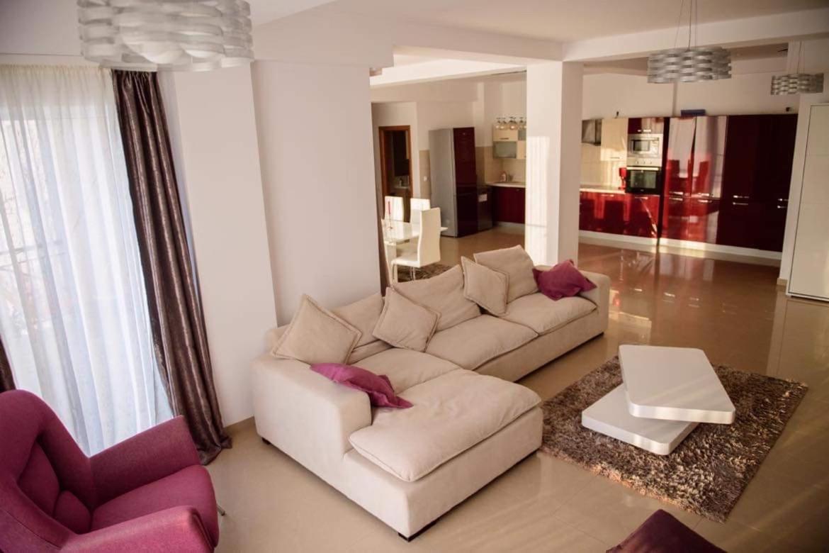 Sadara Sea Breeze Apartment Navodari Ngoại thất bức ảnh